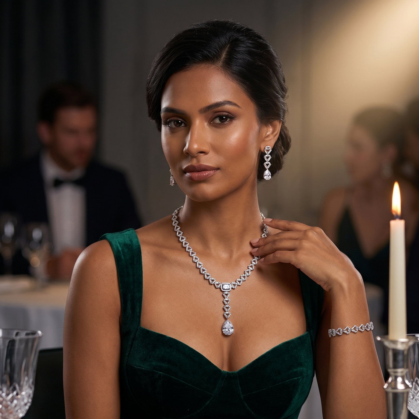 Lucent V' Geometric Link Statement Necklace and Drop Earrings Set in White Gold with Pear Drop Accent (Cubic Zirconia)